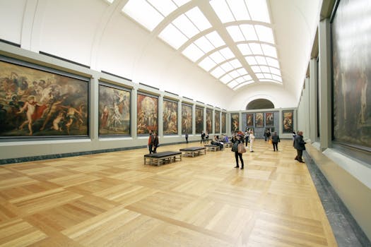 Explore Luxury Villas with Museum-Quality Art Collections & Experiences